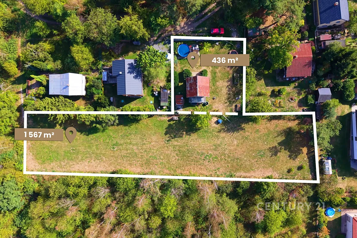 Prodej stavebního pozemku 2003 m²